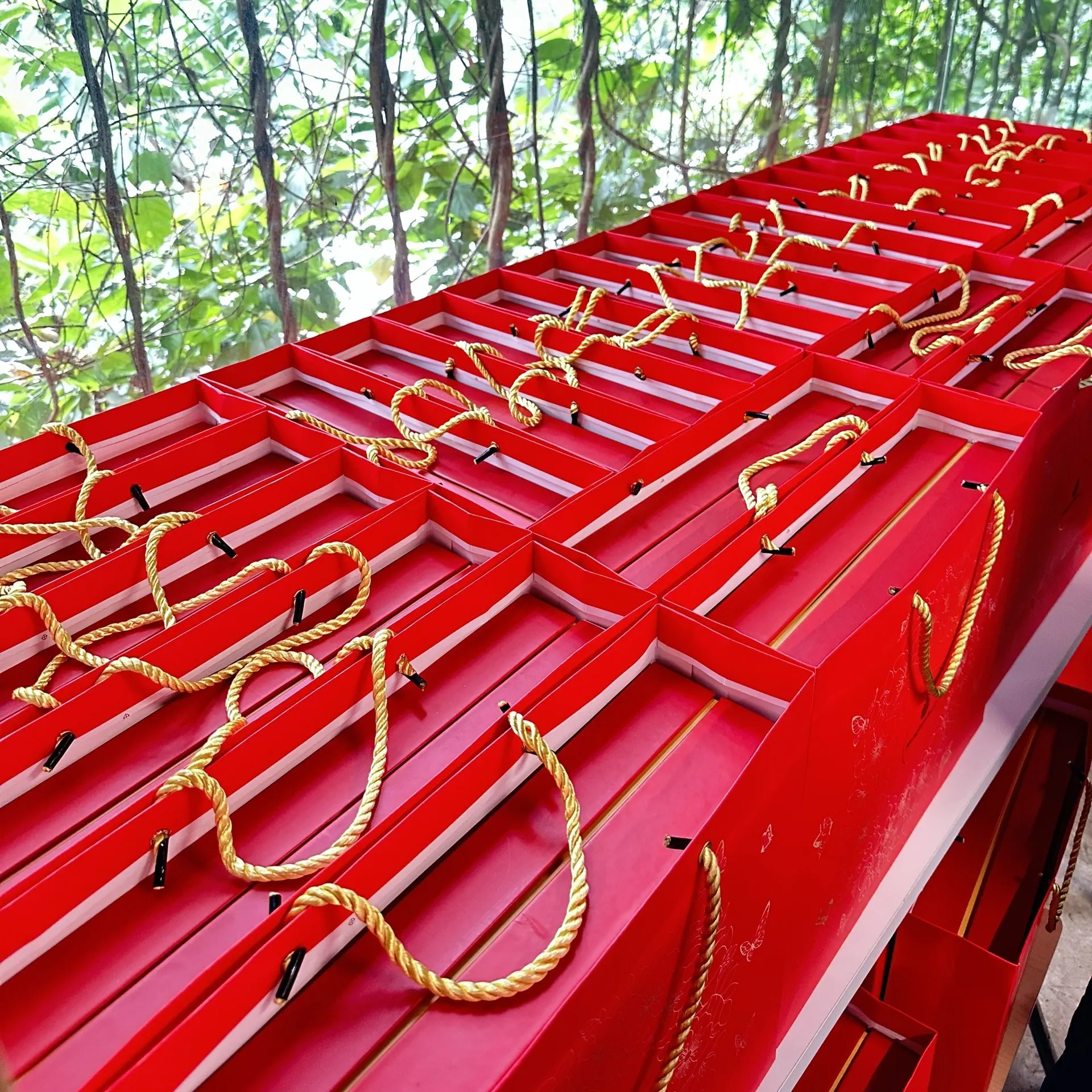 Hộp Quà Tết 2024 Nlf - 1store.vn Hộp Quà Tết 2024 Nlf - 1Store.vn