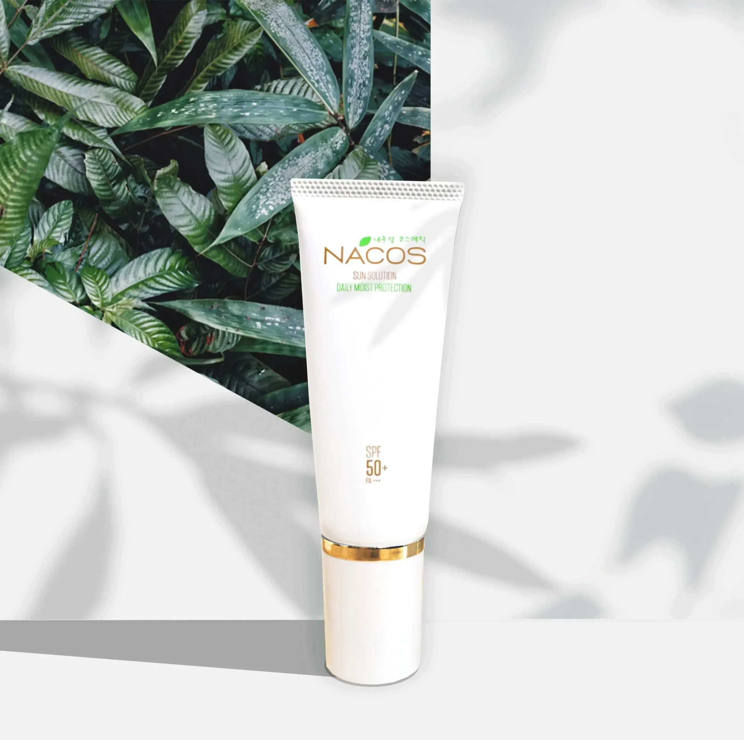 Kem chống nắng Nacos Sun Solution Daily Moist Protection
